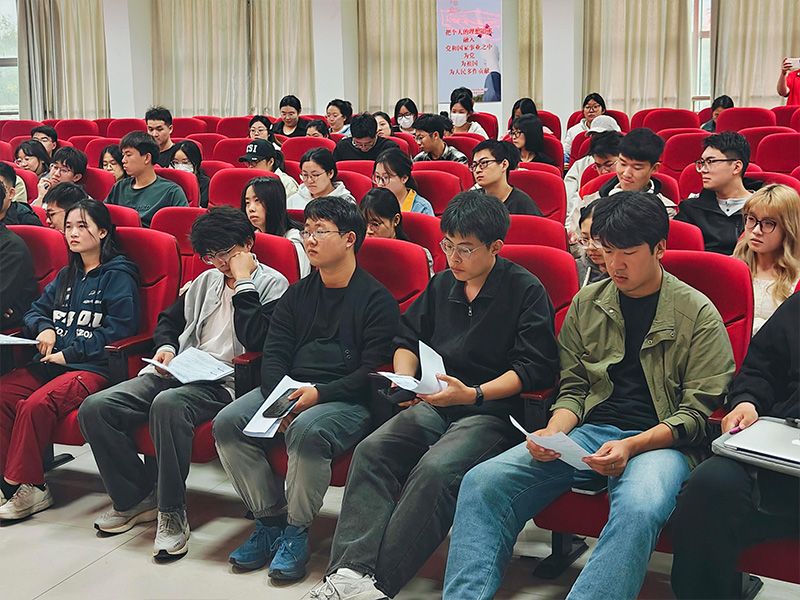 青岛科技大学高密校区
